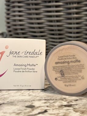 Jane Iredale Amazing Matte Loose Finishing Powder